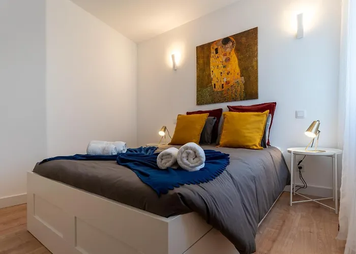 Downtown With River View And Ac By Lisbeyond Appartement *